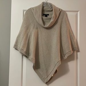 WHITE HOUSE BLACK MARKET Beautiful Tan Tunic-Poncho with unique details. Sz M